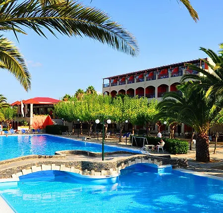 Szálloda Mare Monte Jeorjúpoli